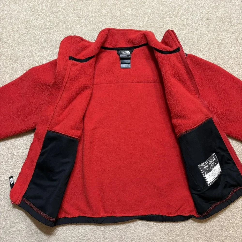 The North Face Denali Jacket Boys Small 7/8 Red Black Fleece Full Zip Pockets